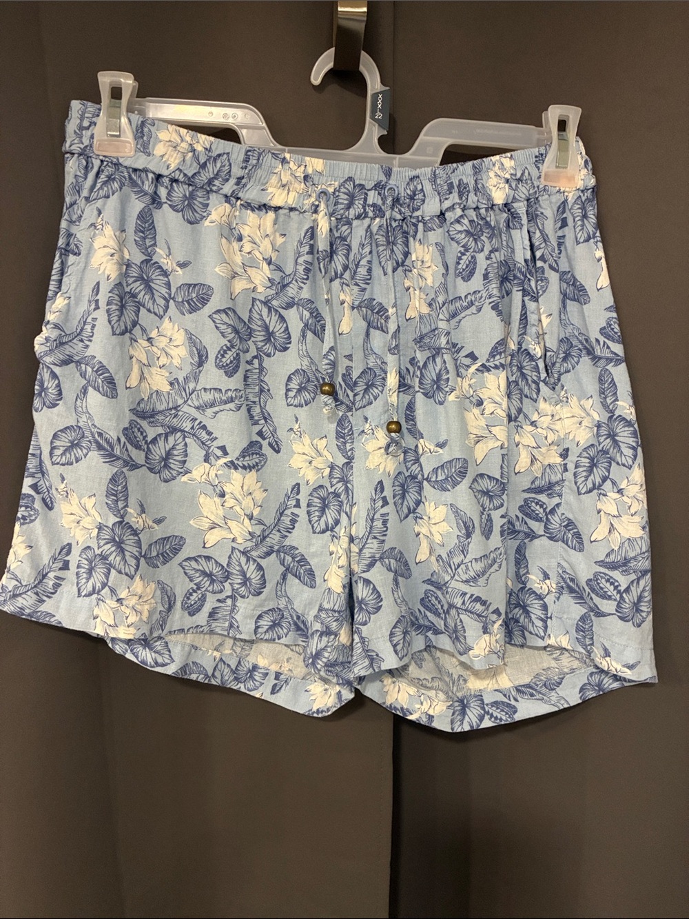 Margaritaville Blue and White Floral Pull-On Shorts